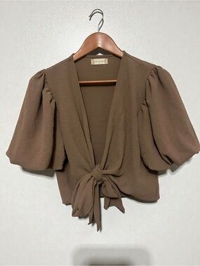 Altar’d State Neutral Brown Tie-Front Puff Sleeve Flowy Crop Top size S